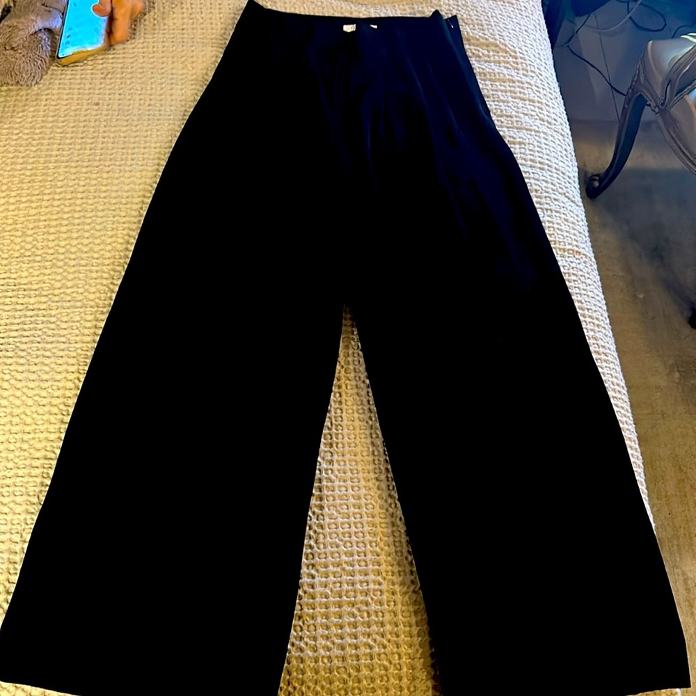 Beautiful black classic pants